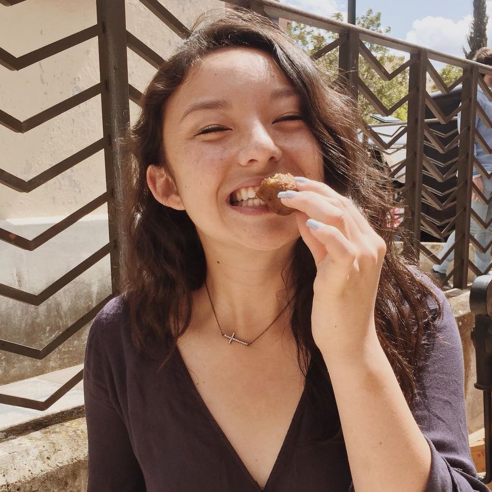 Meet your Posher, Savannah
